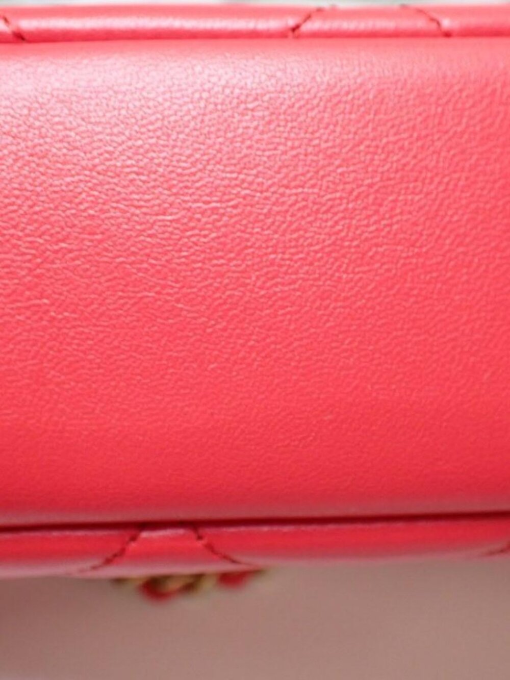 Chanel Red Two-Way 29-Series - Picture 9 of 14